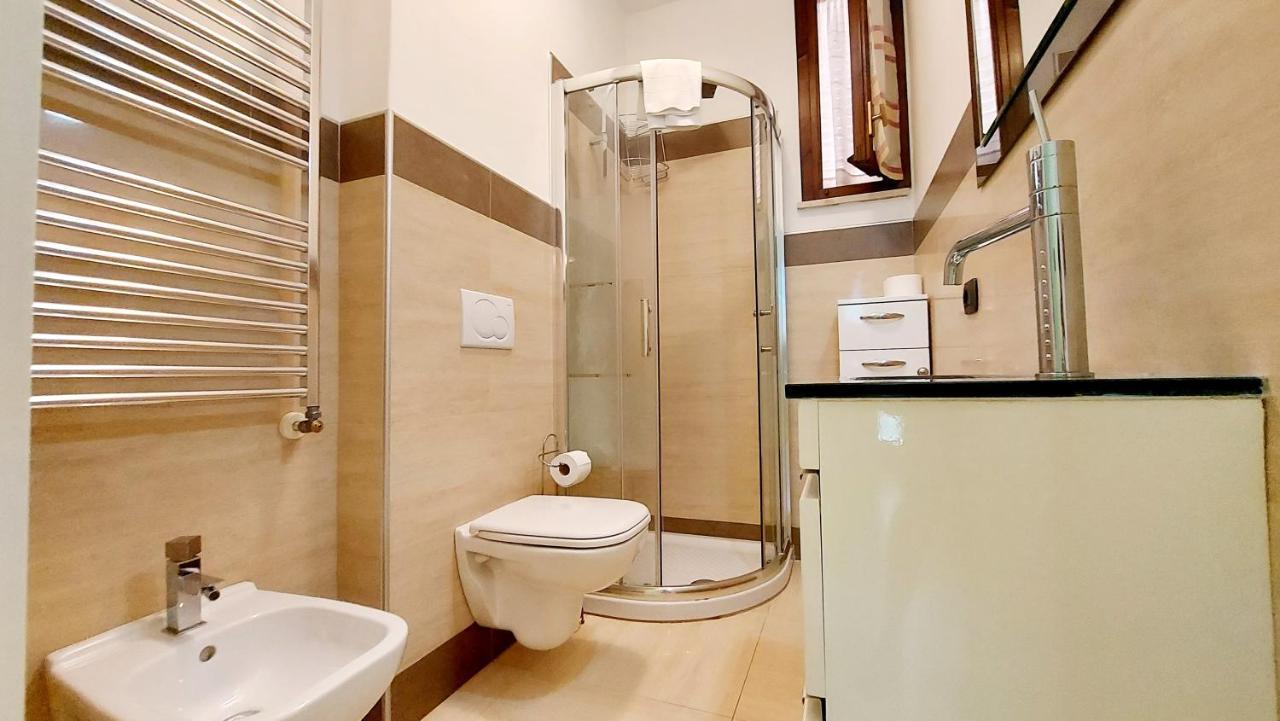 Colors Pool Apartment Бардолино Экстерьер фото